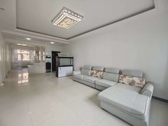 赤峰松山英金路福润园，三室家具家电齐全拎包入住，随时看房出租房源真实图片