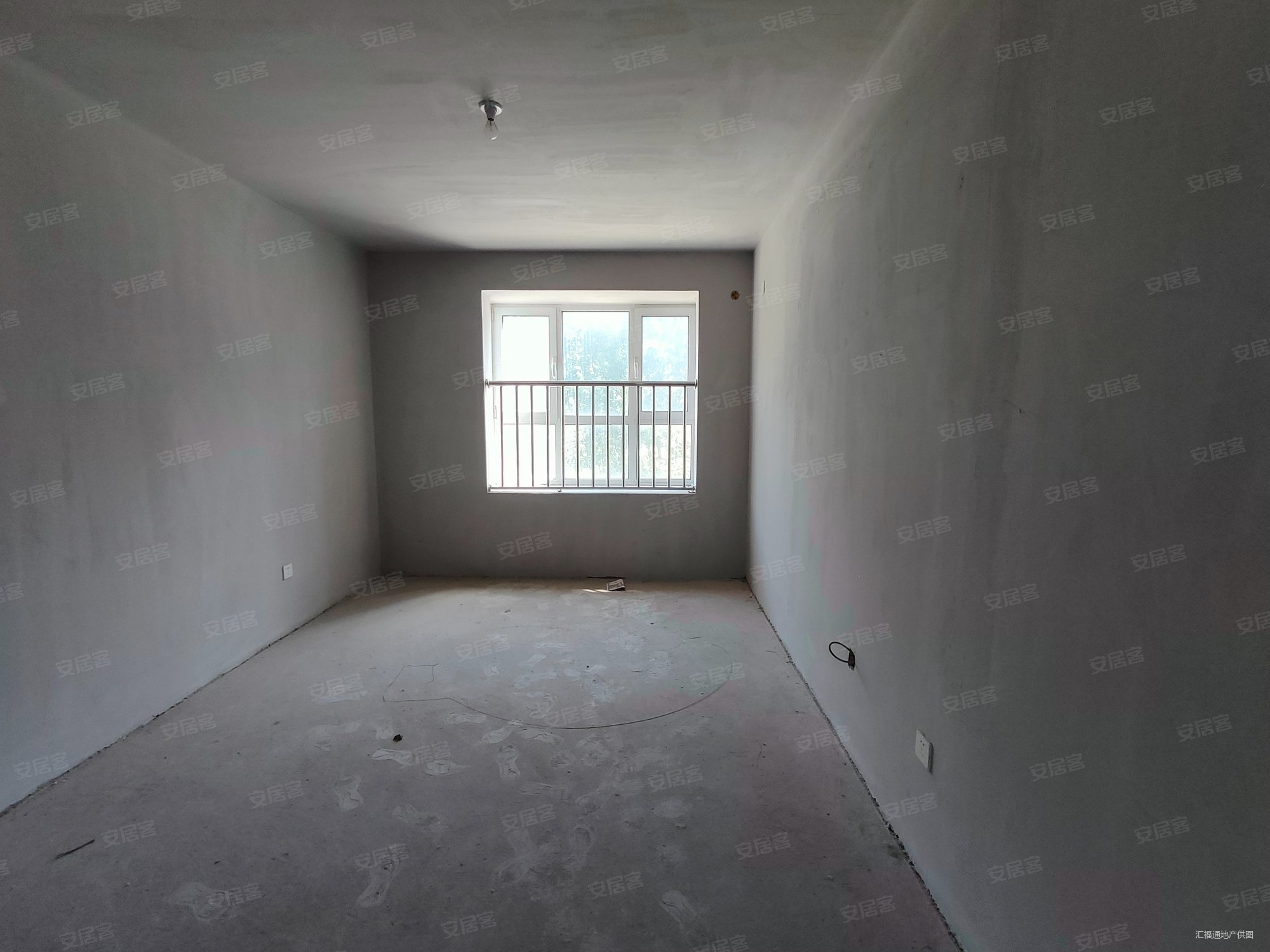 幸福嘉园2室2厅1卫100㎡南北55万