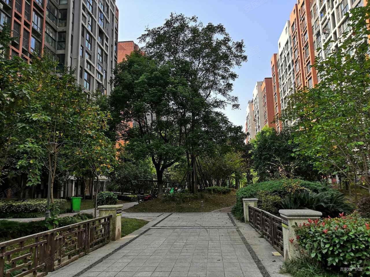 荆州二手房 沙市二手房 荆沙大道二手房 美林湖畔