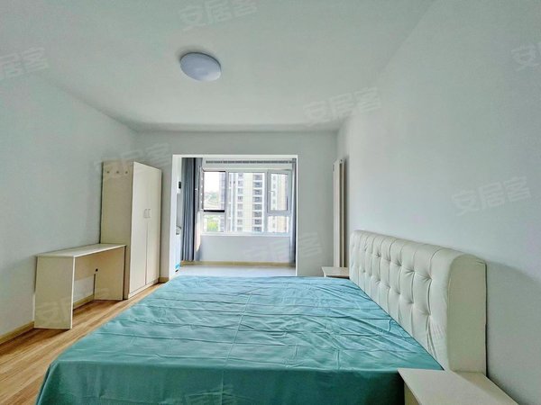 青岛李沧李沧周边水岸香都水岸香都次卧合租 房间内带独卫 大阳台 无