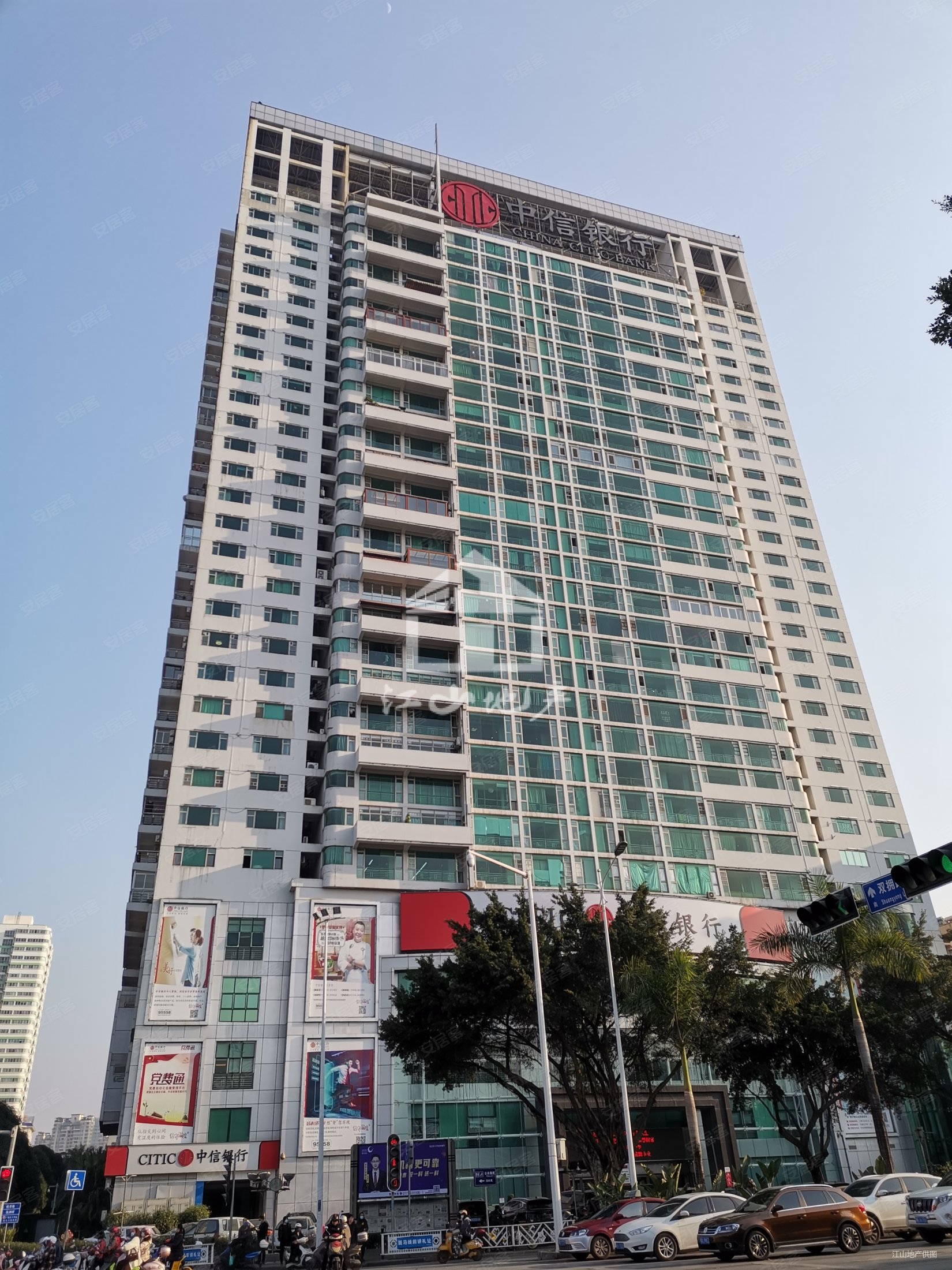 大阳台3房户型好,绿城画卷二手房,170万,3室2厅,2卫,136平米-南宁安居