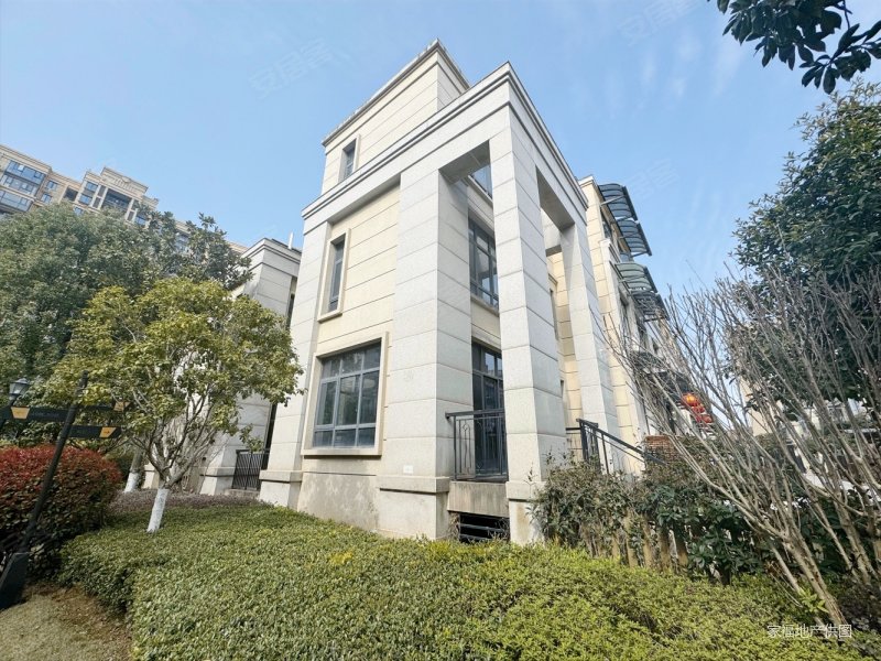 赶紧约起来啊,卢浮原著(别墅)二手房,460万,5室2厅,3卫,276平米-长沙