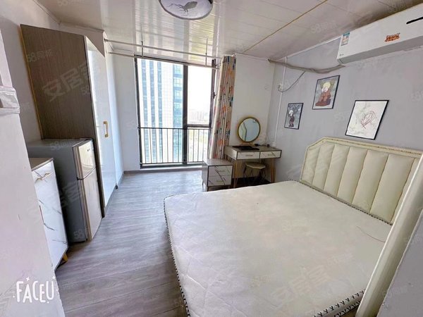 可月付短租近深圳路辽阳东路地铁崂山万象汇东韩金狮广场齐鲁医院