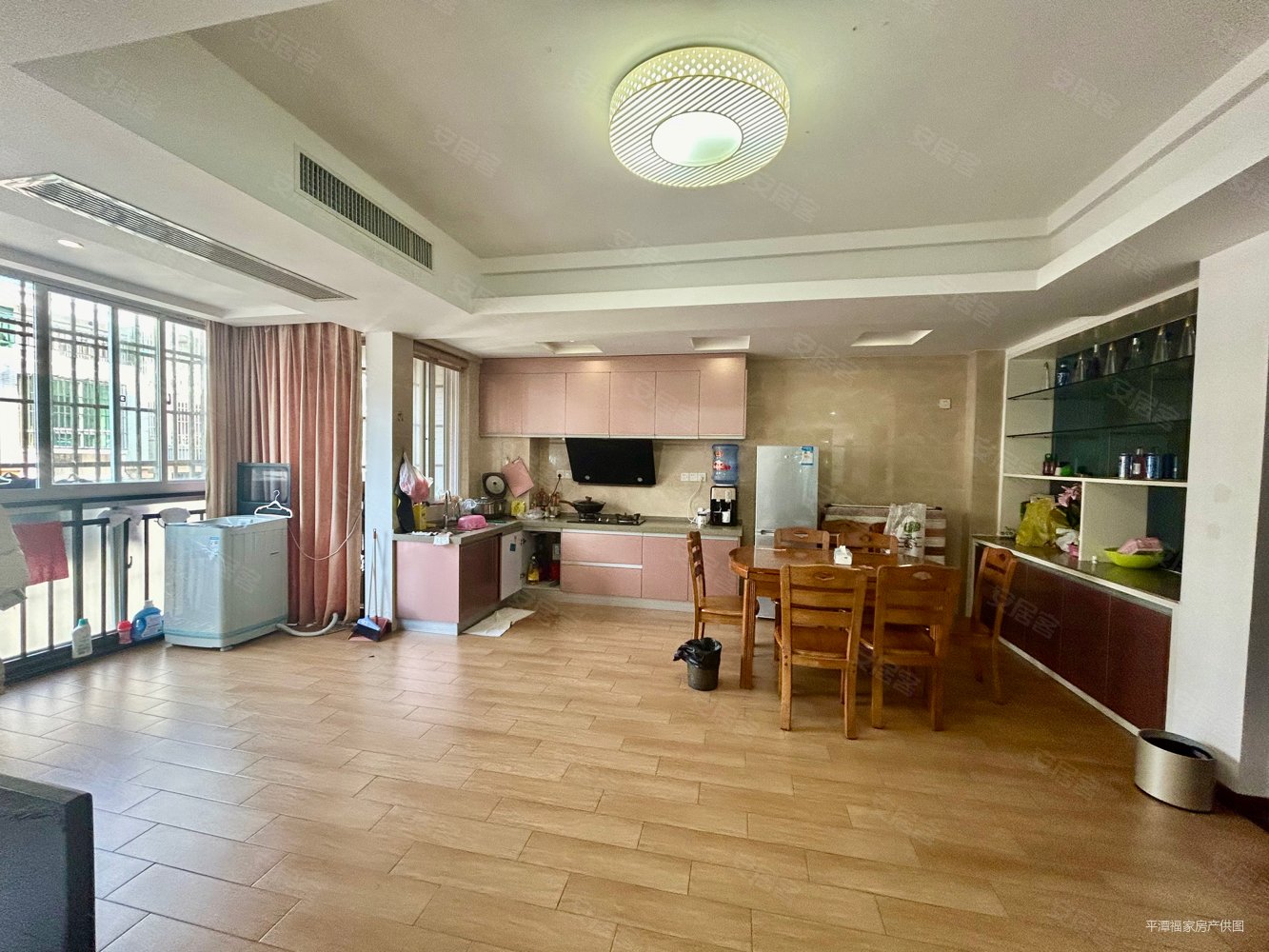 冠城丽都单身公寓1室1厅中央空调可拎包入住