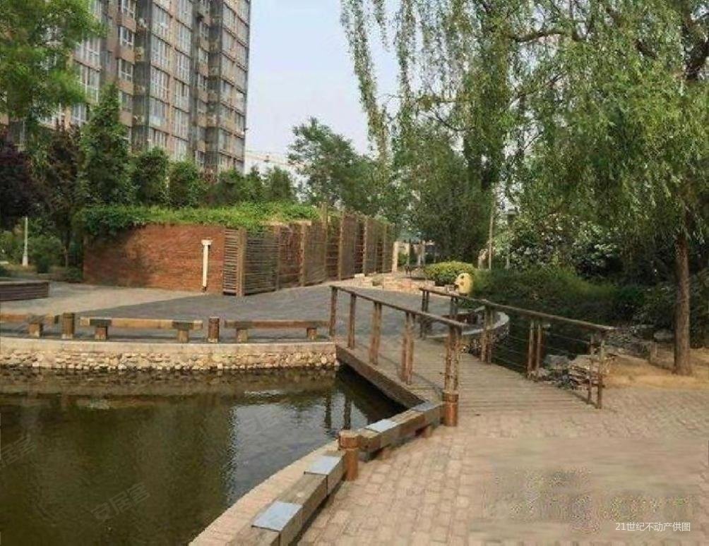 熙湖小区~正规3居室~小区环境好~低总价