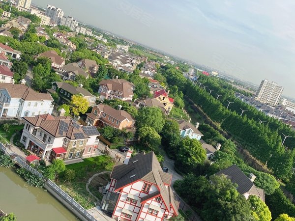 苏州太仓浏河高成上海假日(别墅)出租上海假日三期别墅区一室一厅一卫