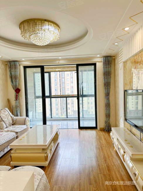 龙海骏景 产权清晰 楼层好 南向采光好 满二 有电梯