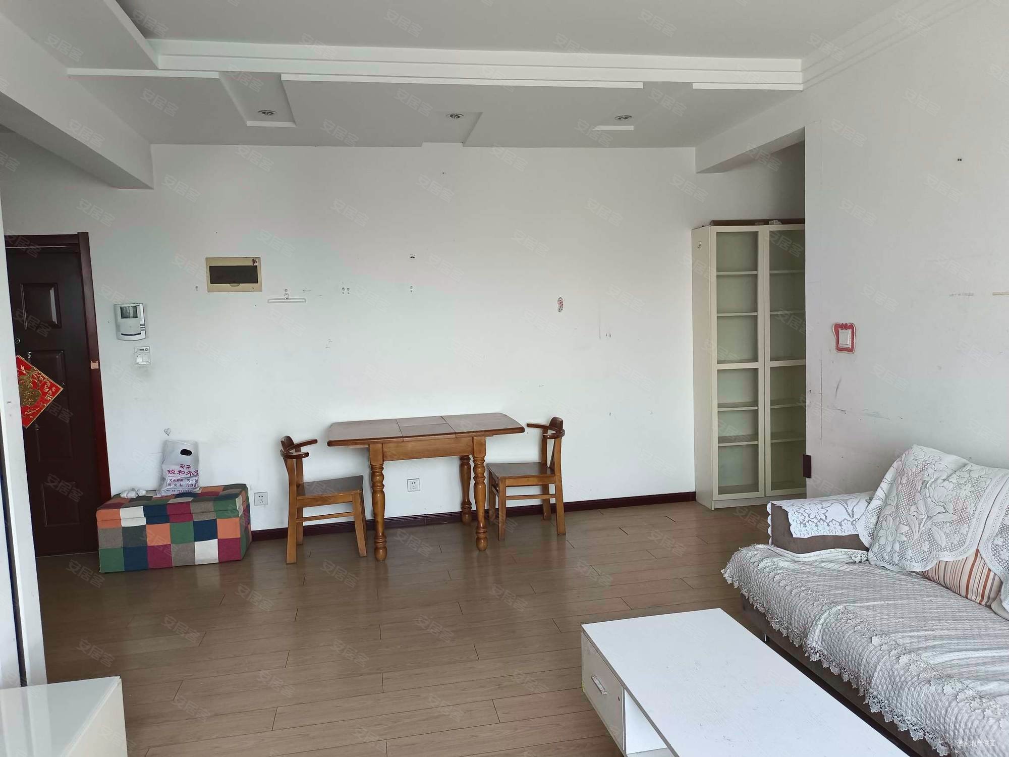 大连房产网>大连二手房>开发区二手房>红梅翠竹二手房>宏城金棕榈>