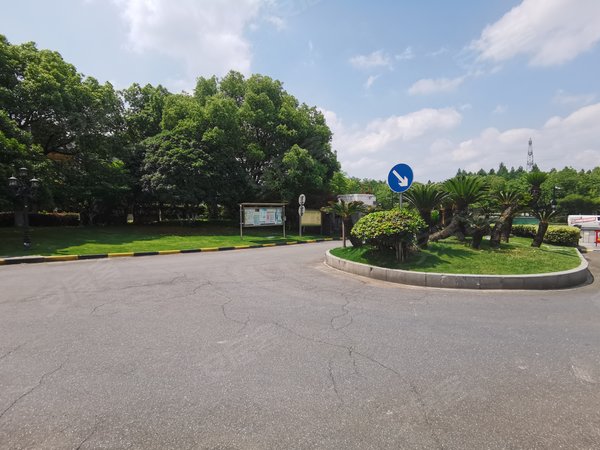 杭州西湖之江度假区新西湖花园(别墅)独幢房源出租:城市之肺,度假区里