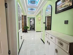 喀什喀什市喀什城区文化苑一期， 可月付2500，  可短租， 年付2.5万出租房源真实图片