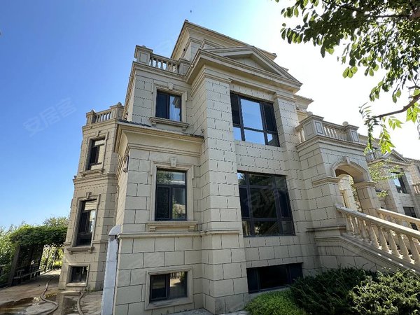 沈阳于洪马三家依云温泉小镇(别墅)依云温泉 独栋别墅 会所 办公 600