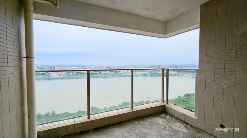 江北豪宅江湾南岸二期高层江景房,保利达江湾南岸二手房,208万,4室2厅