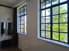 上海静安南京西路424南京西路商圈 老公寓4楼推窗见绿 全屋中空地暖看房随时出租房源真实图片