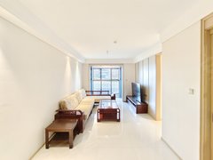 烟台龙口新区融创东海湾精装三居室拎包即住出租房源真实图片