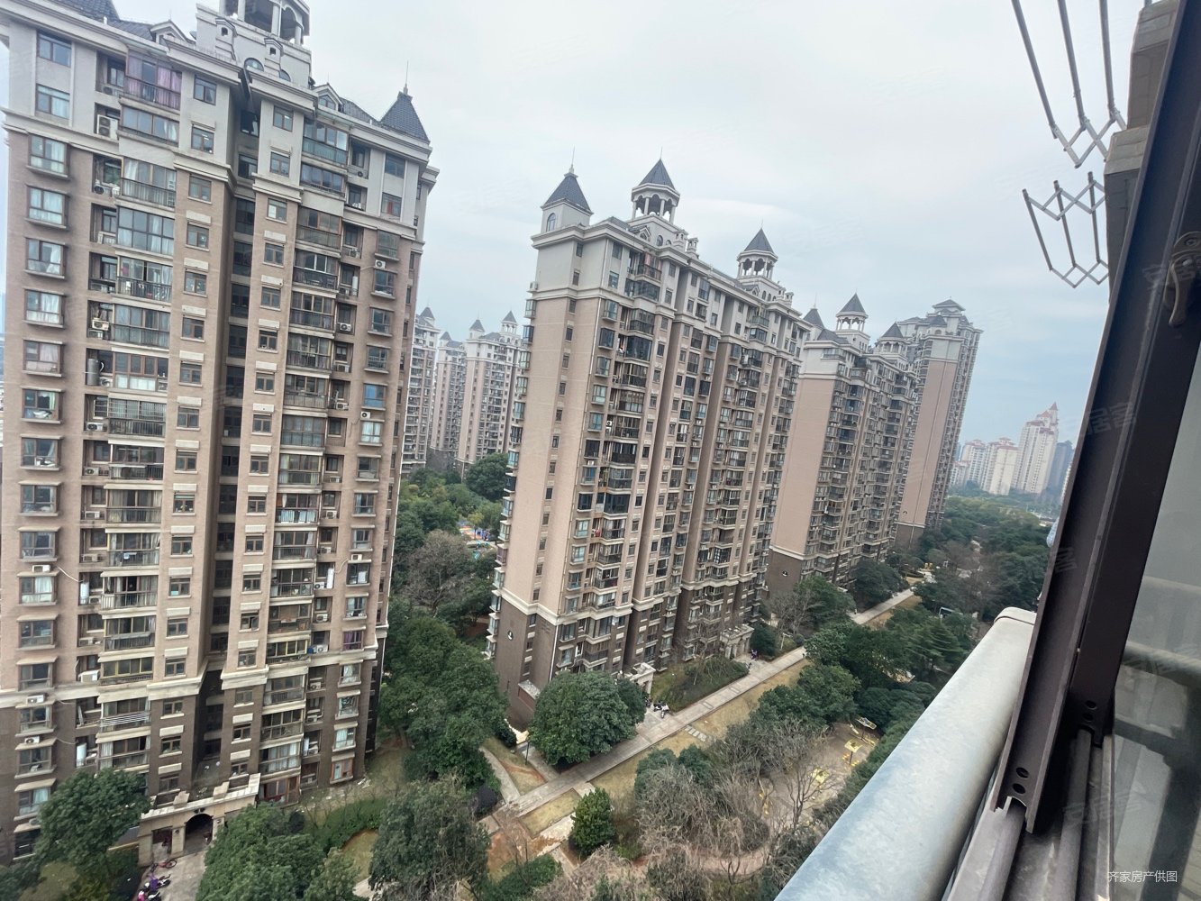 南昌房产网>南昌二手房>红谷滩二手房>红角洲二手房>联泰香域尚城>