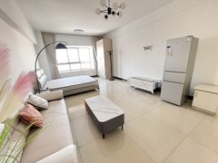 曲靖麒麟麒麟花园摩尔区政府对面，1室1厅1厨1卫，干净清爽，带电梯出租房源真实图片