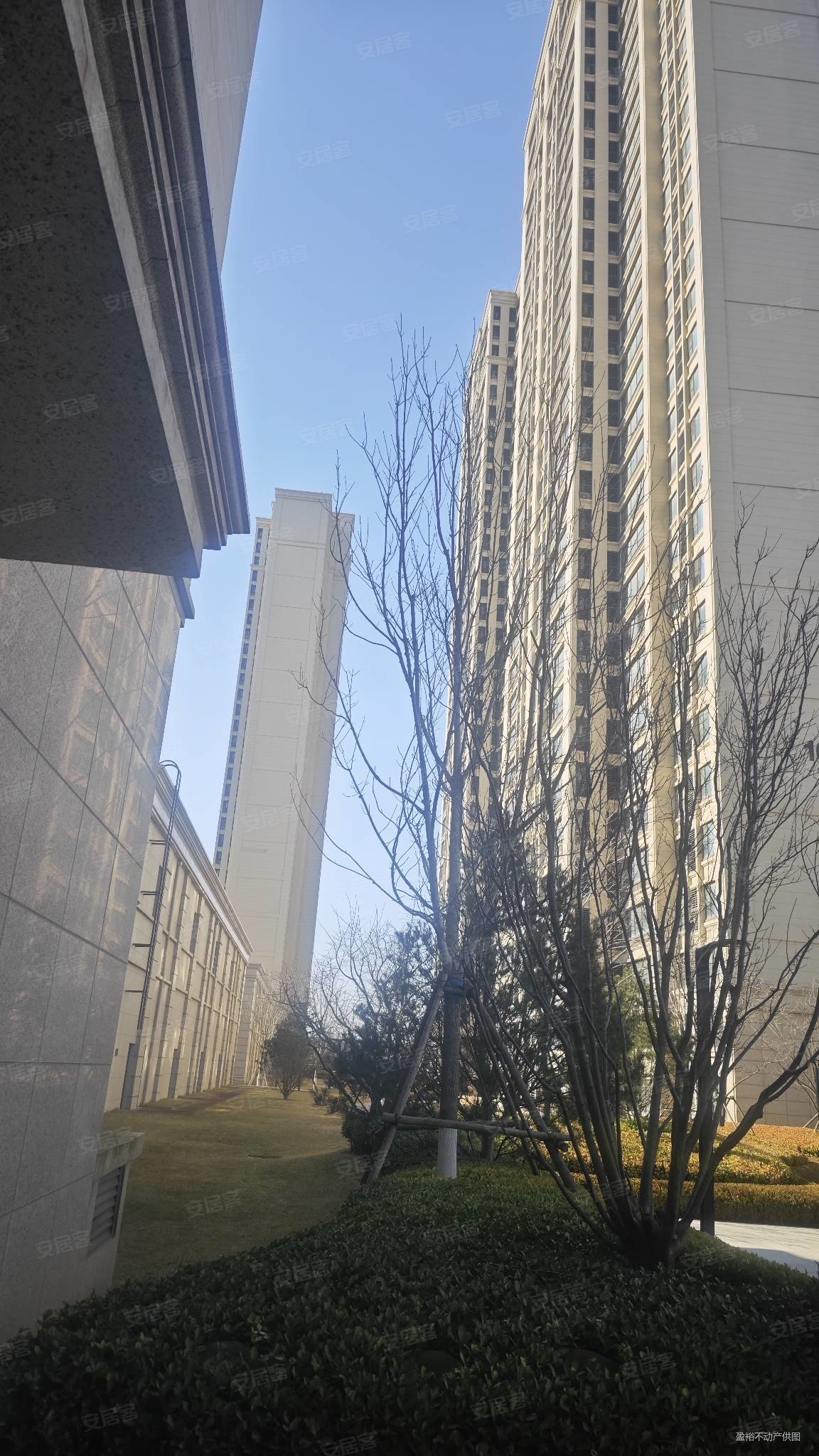 青岛房产网>青岛二手房>即墨二手房>蓝色硅谷二手房>融创青岛湾琴湾>