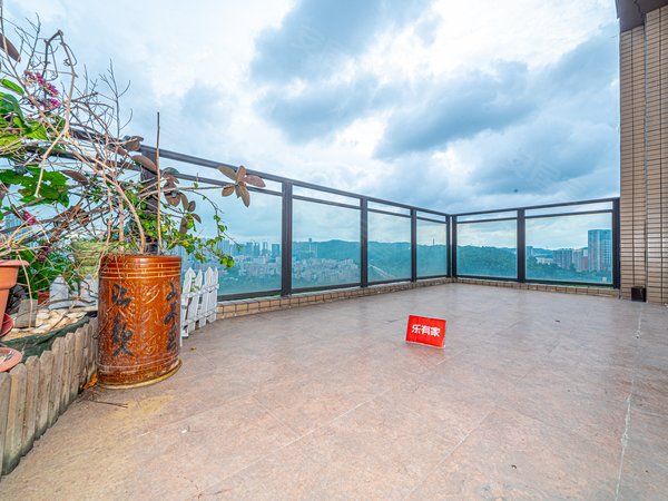 深圳龙岗龙岗中心城紫麟山深业紫麟山大四房低价出租!