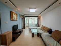 乐陵城区人民广场黄金水岸，8000一年，空调有，冰箱洗衣机都有，干净整洁出租房源真实图片