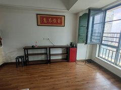 佛山南海金融高新区万达广场 半吉屋出租 性价比高 南向单间 通勤方便出租房源真实图片