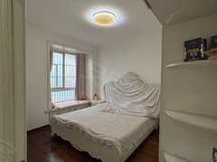 淮南凤台万嘉广场稻香花园 3室2厅2卫出租房源真实图片