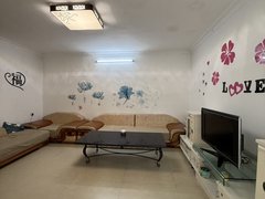 河池金城江金城江城区文化广场旁3房2卫出租，1700月拎包入住，随时看房出租房源真实图片