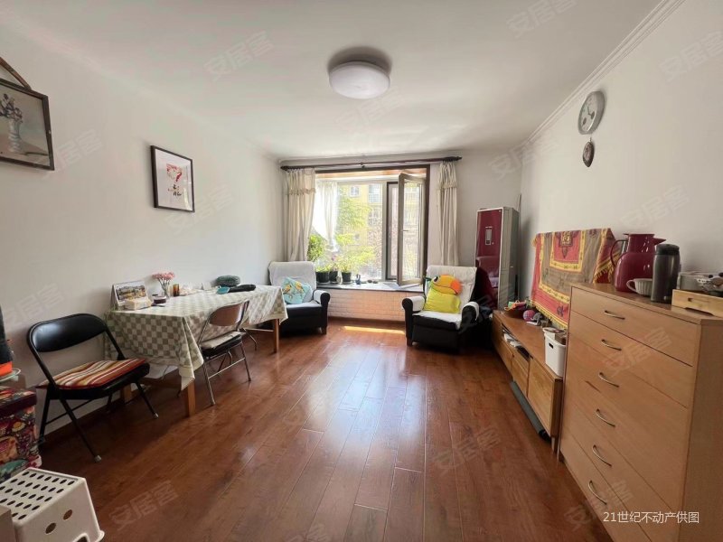 翠海明苑 低楼层 明卫 南北 满五 诚心出售 看房