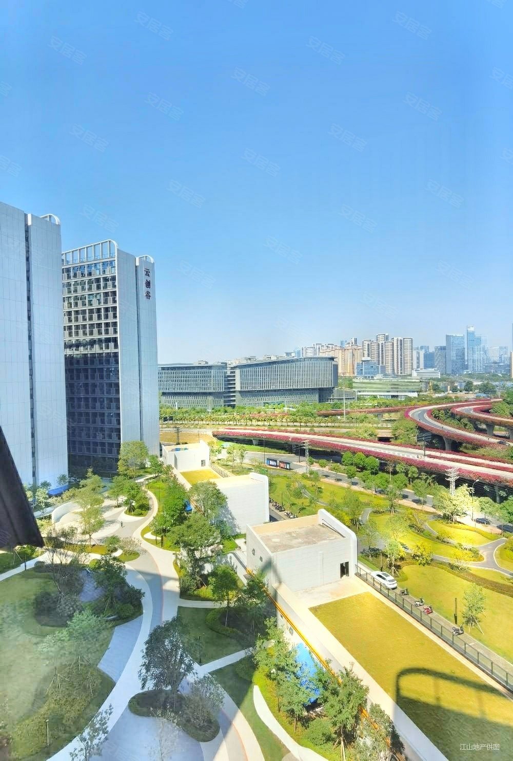 五象总部基地 五象湖地铁口 宫廷风精装loft复式公寓 出售,龙光云创谷