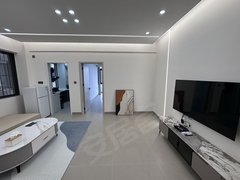 来宾兴宾兴宾城区银邸精装修1房，可短租，拎包入住出租房源真实图片