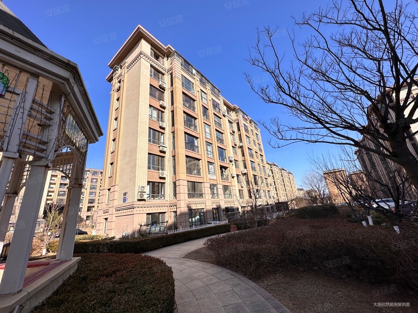 锦江园2室2厅1卫68.5㎡南北67万