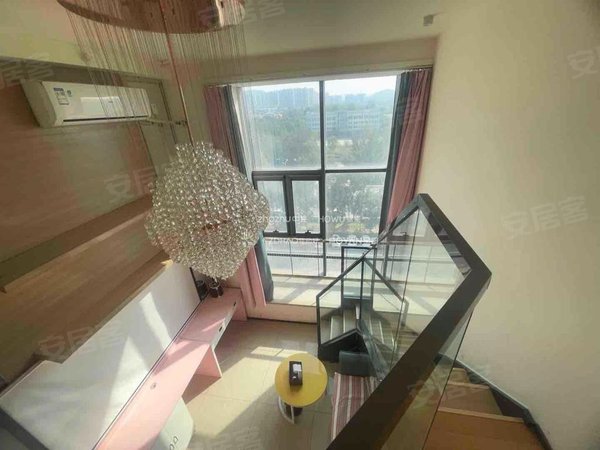 济南市中七贤恒大睿城(商住楼)济南大学 品质公寓loft 随时入住出租