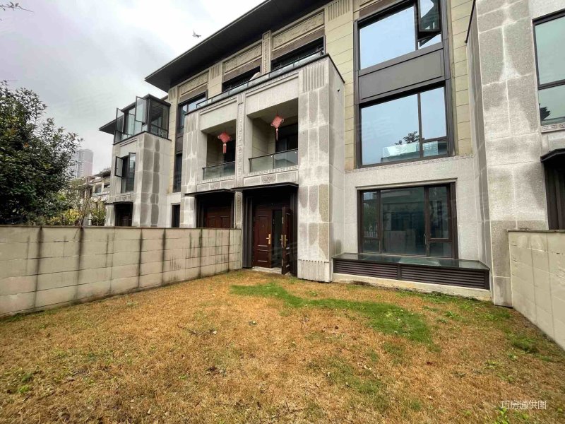 停车方便 商业配套齐全 医疗配套成熟 超低密度,绿地中央公园(别墅)