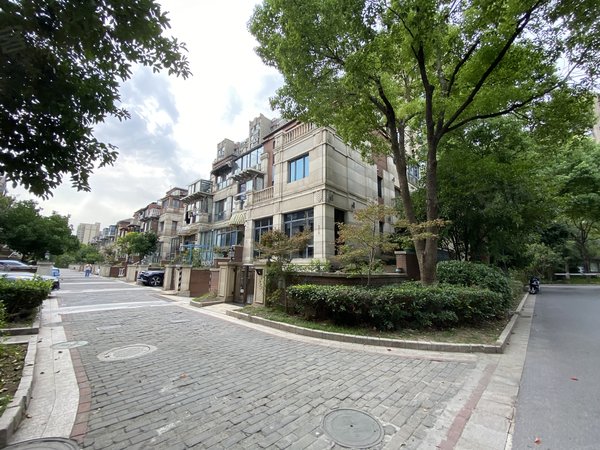 【多图】新天地荻泾花园(公寓住宅),顾村租房,可分配沙浦路幼儿园!