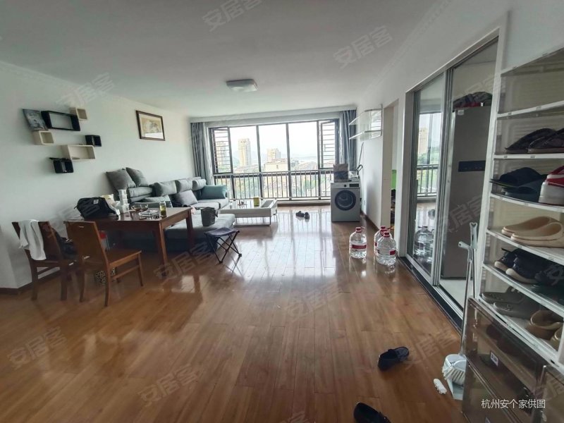 通成南湖丽景(公寓住宅) 交通便捷 双卫 近地铁