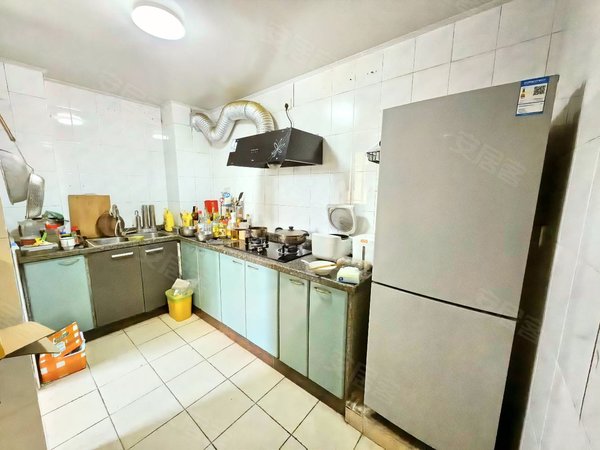 实拍海印南苑电梯合租近警观学院海印医院东湖二沙岛