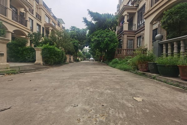 聚龙湾小区
