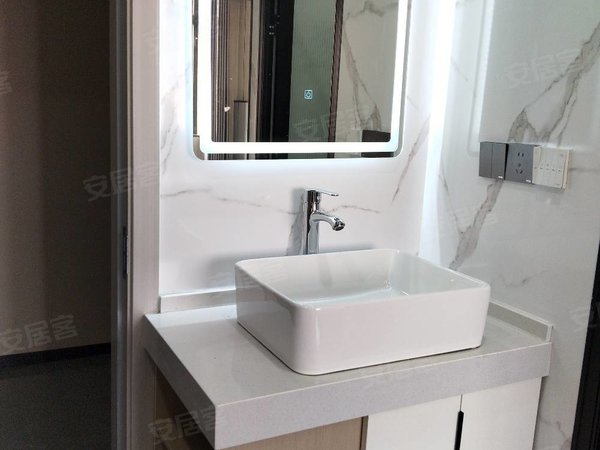 金华浦江县浦江城东中部水晶园区中部园区  泊居公寓 精装修 电梯房  拎包入住  价格实惠出租房源真实图片