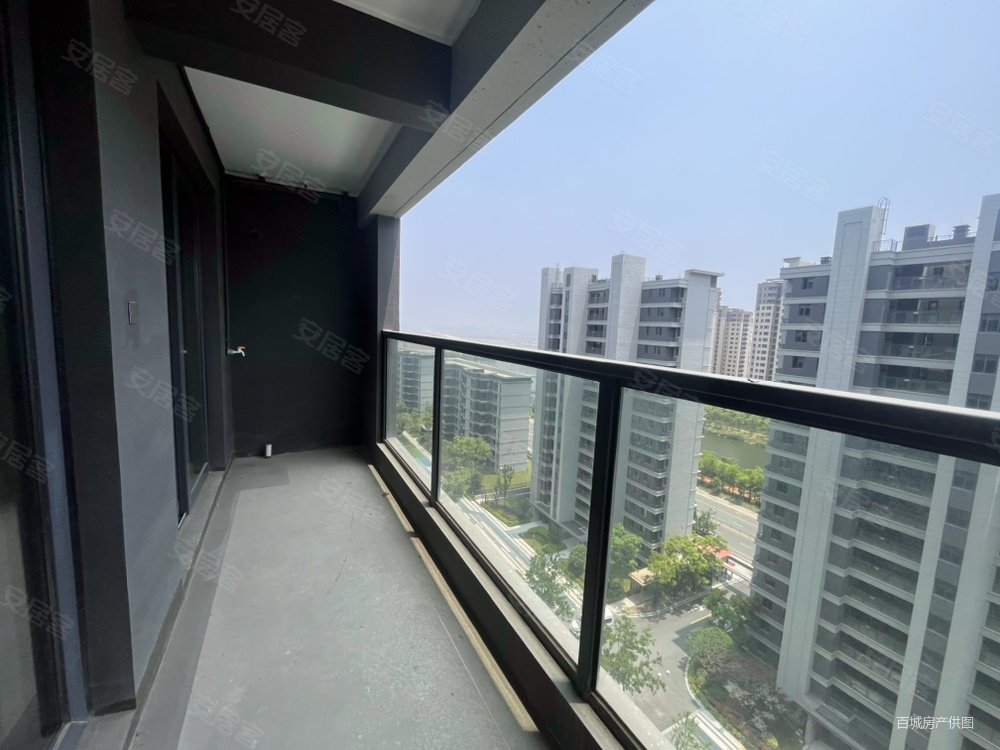 宁波房产网>宁波二手房>杭州湾新区二手房>滨海新城二手房>世外旭辉城