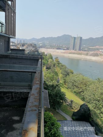 江北 石马河 国奥村一期 临江叠上别墅 低于原购价67万卖出