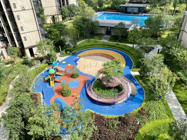 【多图】招商臻园,新塘租房,招商臻园 精装四房 配置齐全 环境好 永旺