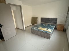 丹东振兴六纬路小学学区福春小区 1室 35平米 6楼 850包取暖 季度付出租房源真实图片