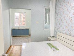 通辽科尔沁万达广场职业学院附近新天地小区单间出租电梯紧临绿岛花园北城一号可月付出租房源真实图片