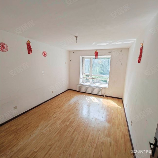 旭景花园 采光无遮挡 满五   双通透h户型 随时看房