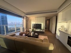 武汉武昌徐家棚武汉长江中心 徐家棚地铁口 富人区 一线江景 拎包入住出租房源真实图片