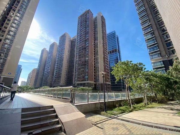 深圳宝安沙井名豪丽城沙井老天虹旁名豪丽城精装两房,家私齐全,拎包