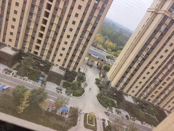 冠县烟庄街道烟庄景盛嘉苑景盛嘉园电梯7层,家具家电齐全拎包入住,合租单身女士出租房源真实图片
