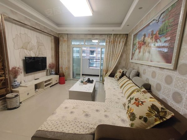 重庆大足大足城区中央公馆(大足)小广场旁电梯房 精装家具家电齐全