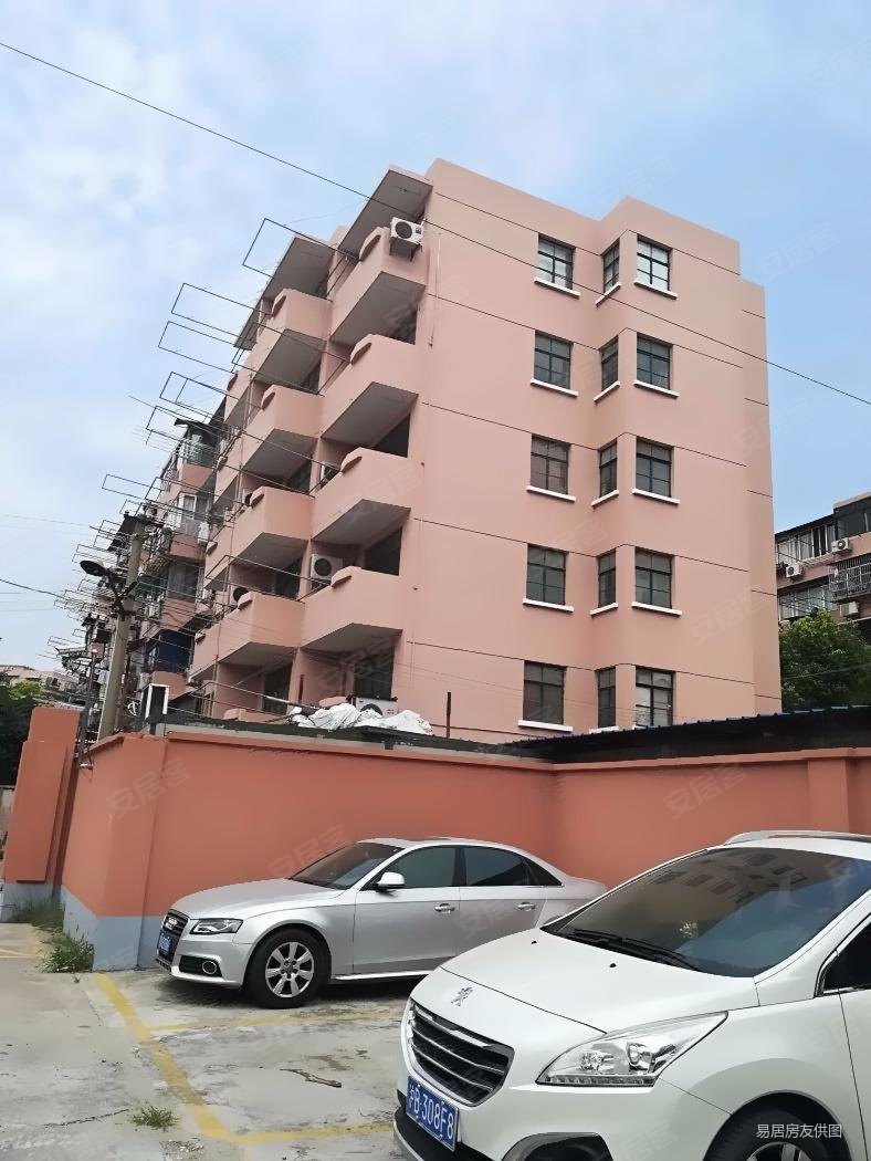 通河二村2室1厅1卫66.48㎡南330万