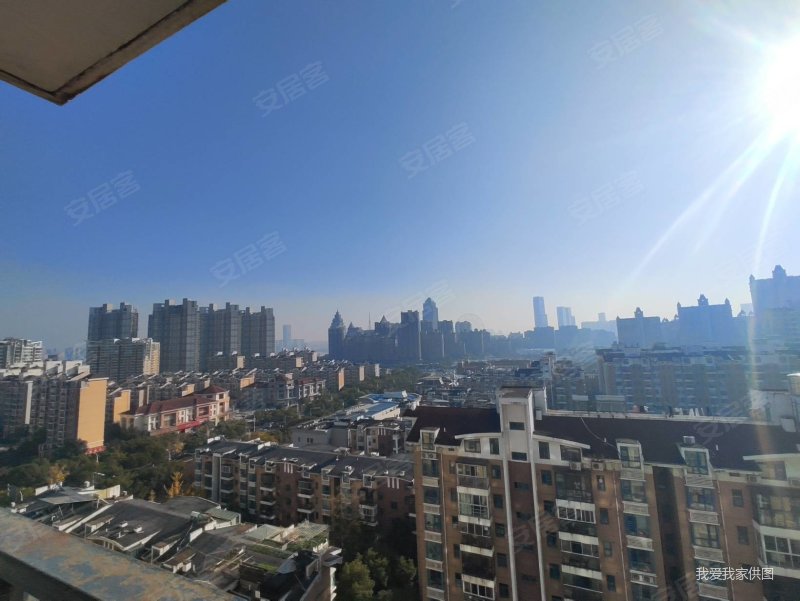 地铁口 16楼 东端户 南北通透三房 双卫双阳台 视野无挡,万达星城西区