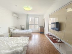 乳山银滩长江路金鼎银龙湾 游乐场对面 门口超市夜市大集 可短租有宽带拎包住出租房源真实图片